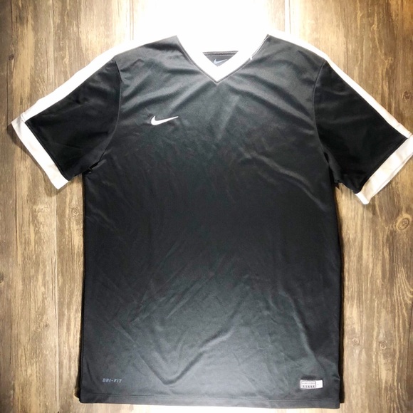 nike dri fit soccer shirt